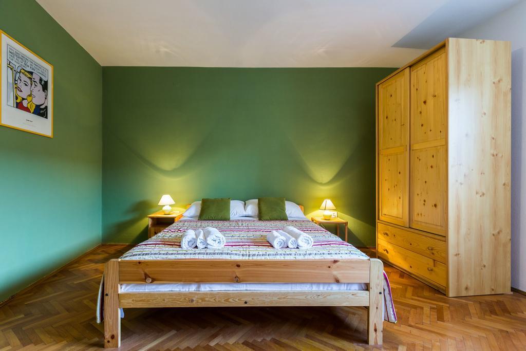 Lavender Apt. W. Balcony In Old Town Zadar Habitación foto